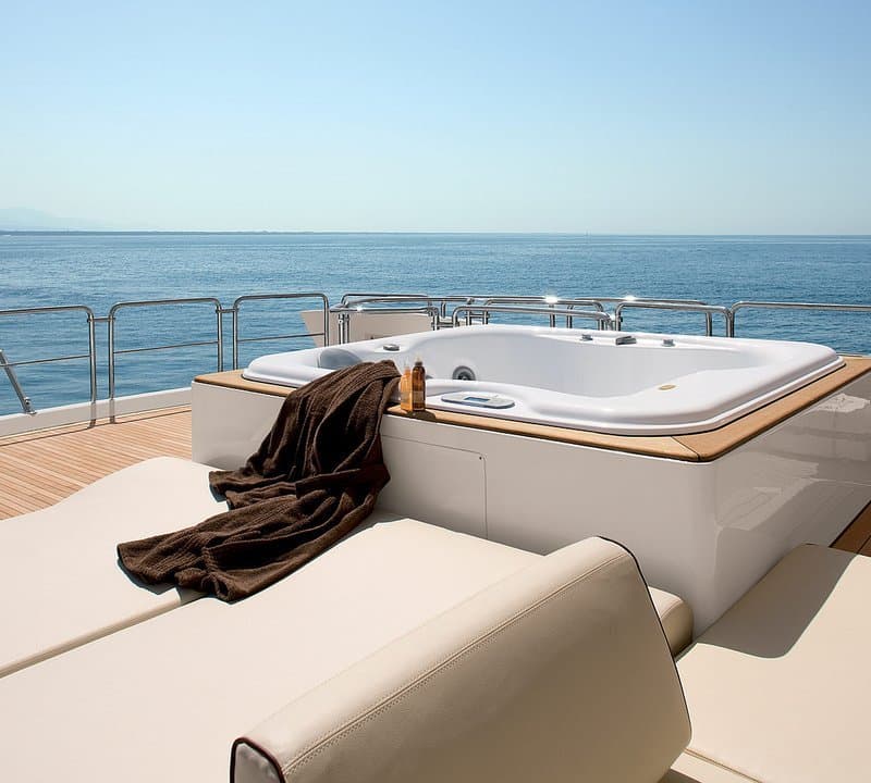 Andreika yacht top-deck jacuzzi — built-in hot tub on the 95ft Azimut charter in Cabo