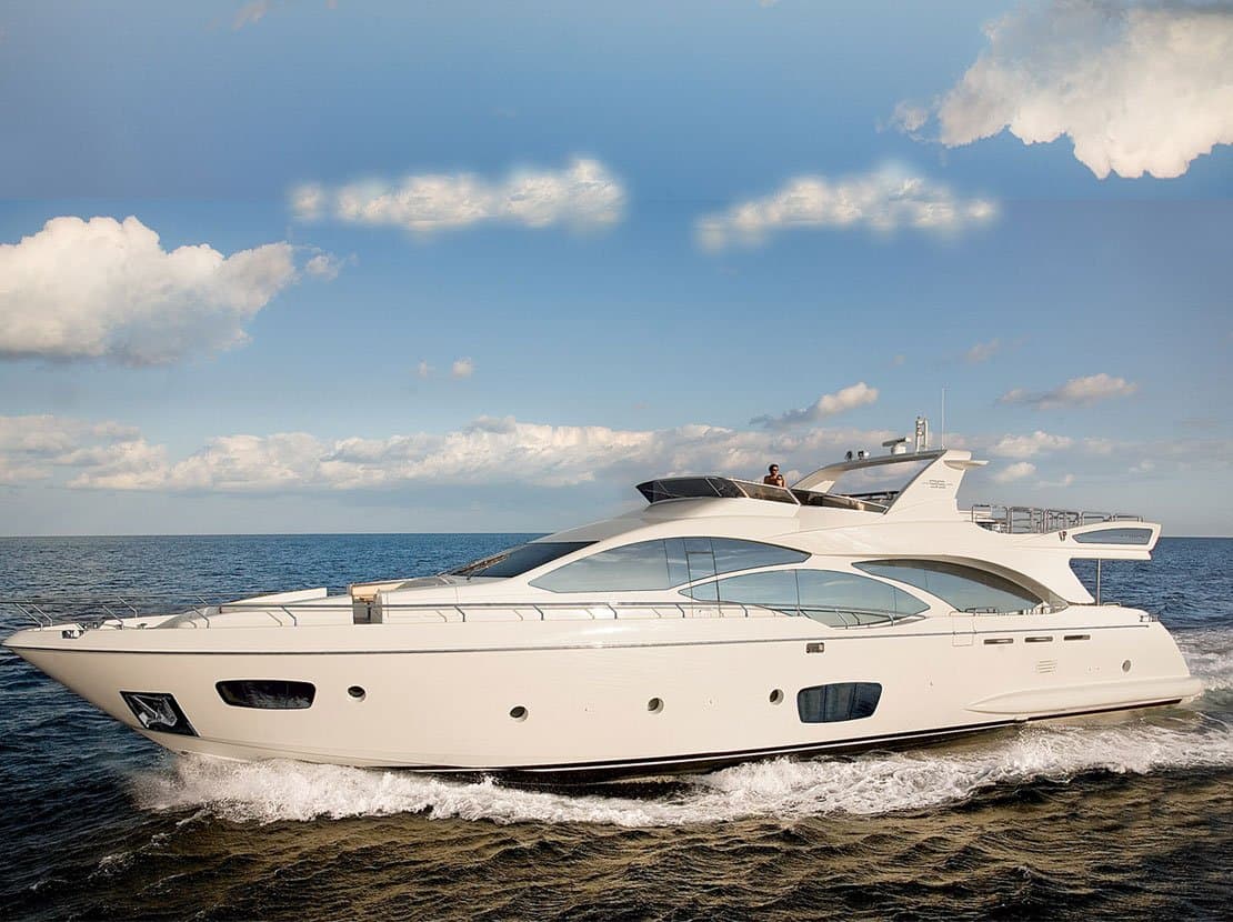 Andreika yacht profile — 95ft Azimut underway in Cabo San Lucas waters